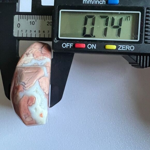 Pink Agate Crystal Heart Carving (#3) - Picture 6 of 10